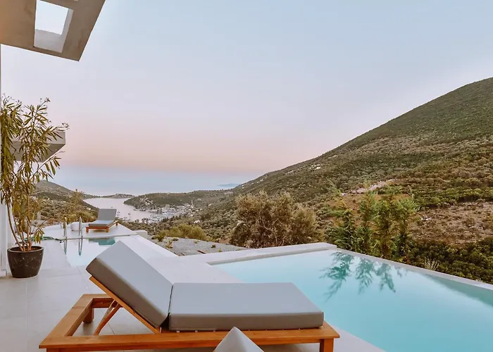 Luxury Villas Theros With Private Pools