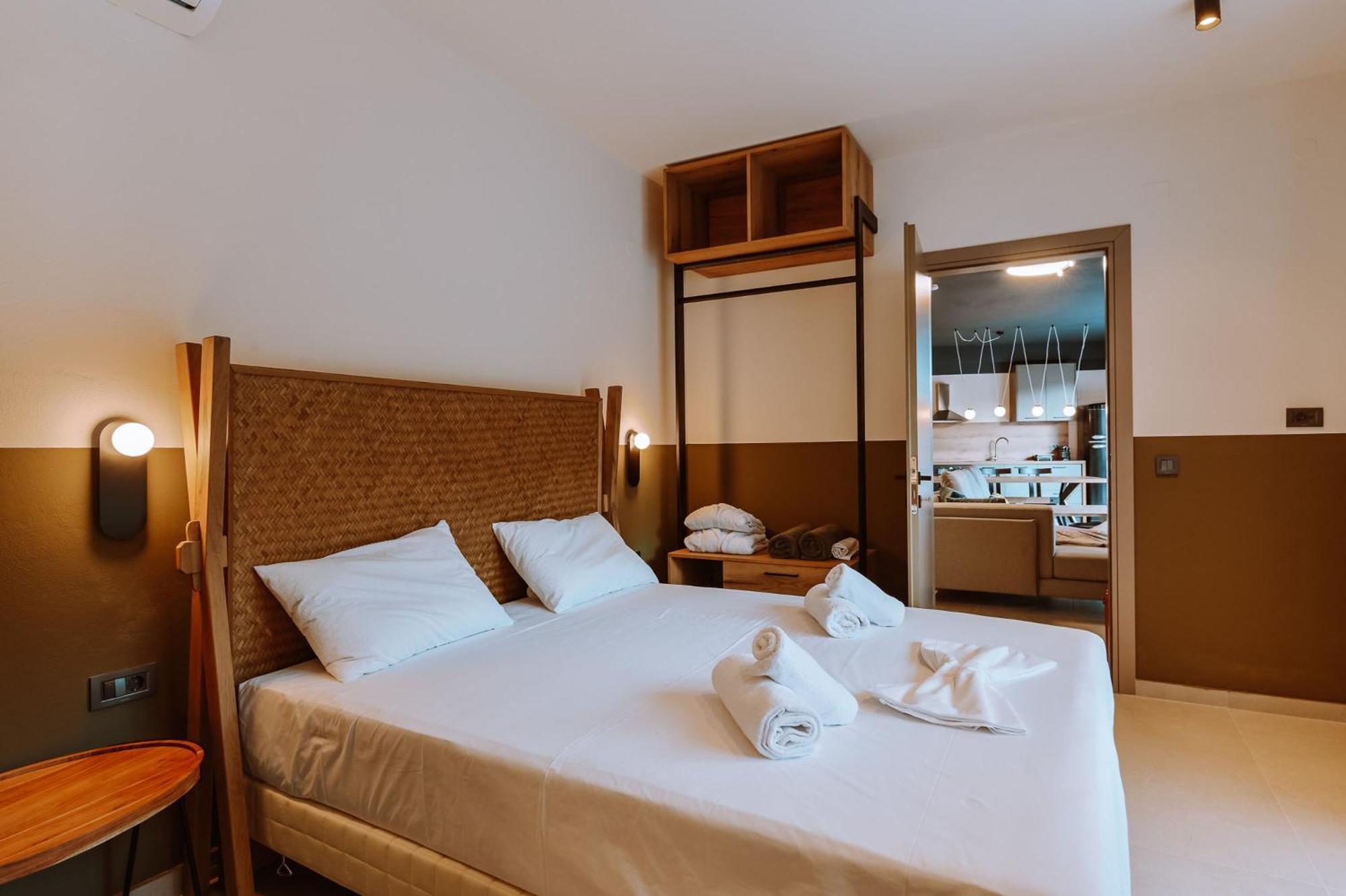 Vila Luxury Theros With Private Pools Sívota