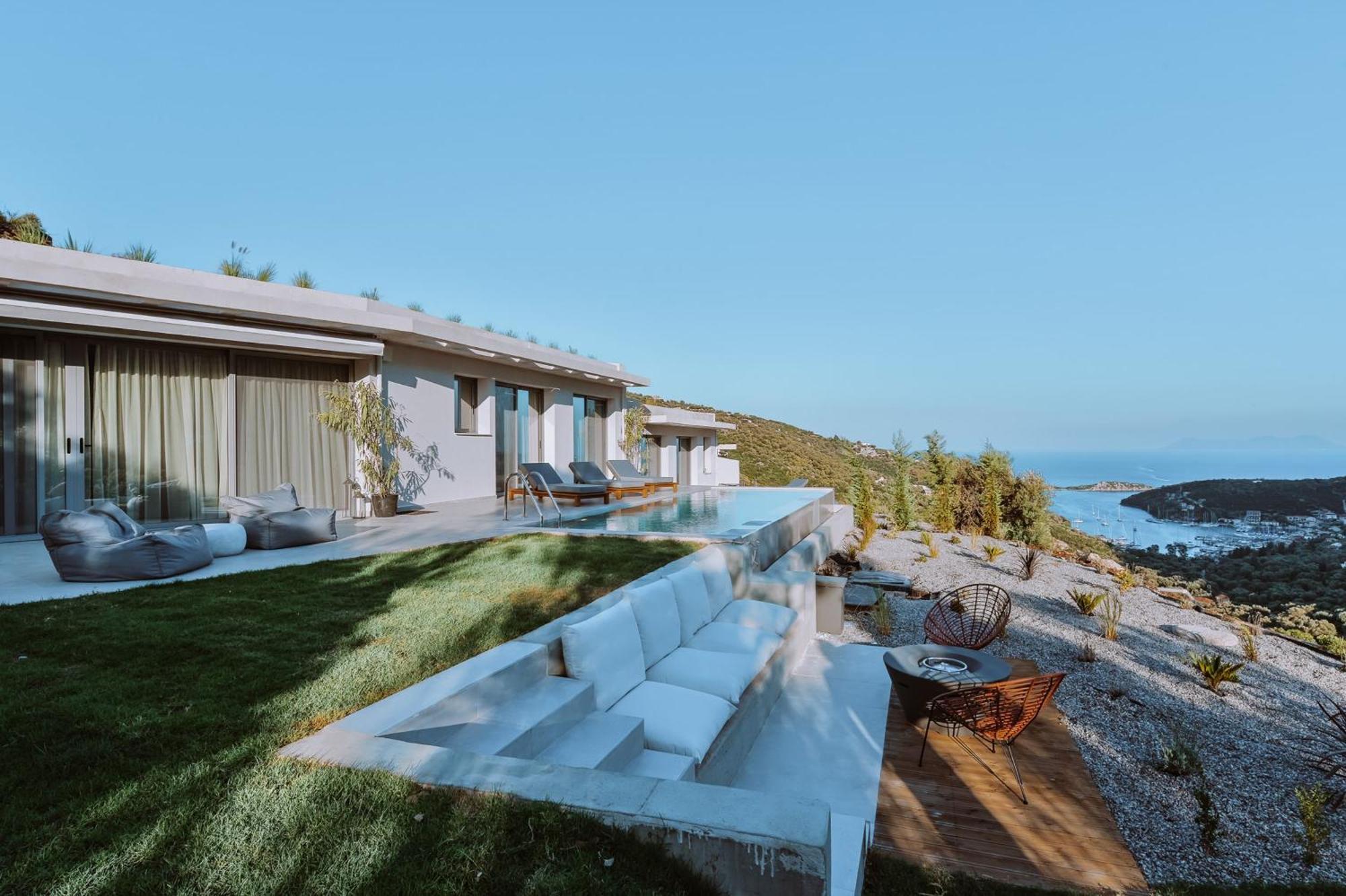 Luxury Theros With Private Pools Sivota (Lefkada)