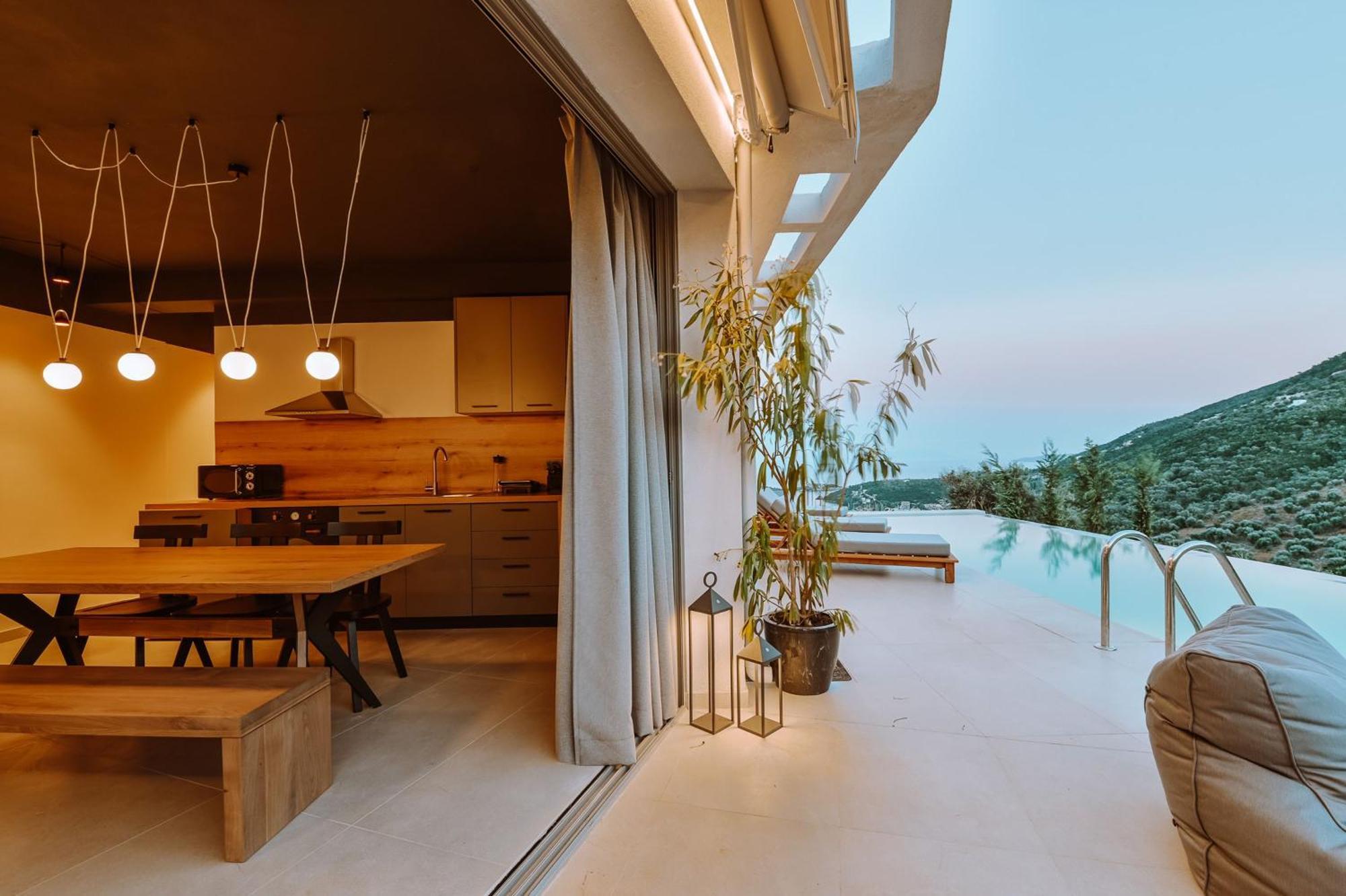 Luxury Theros With Private Pools Sívota